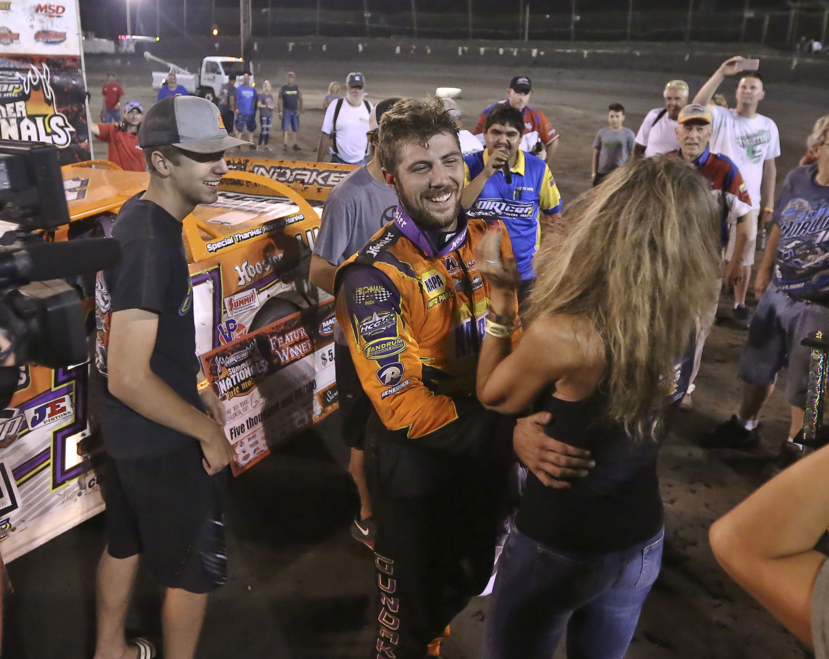 HR 100 105 07.05.18.JPG